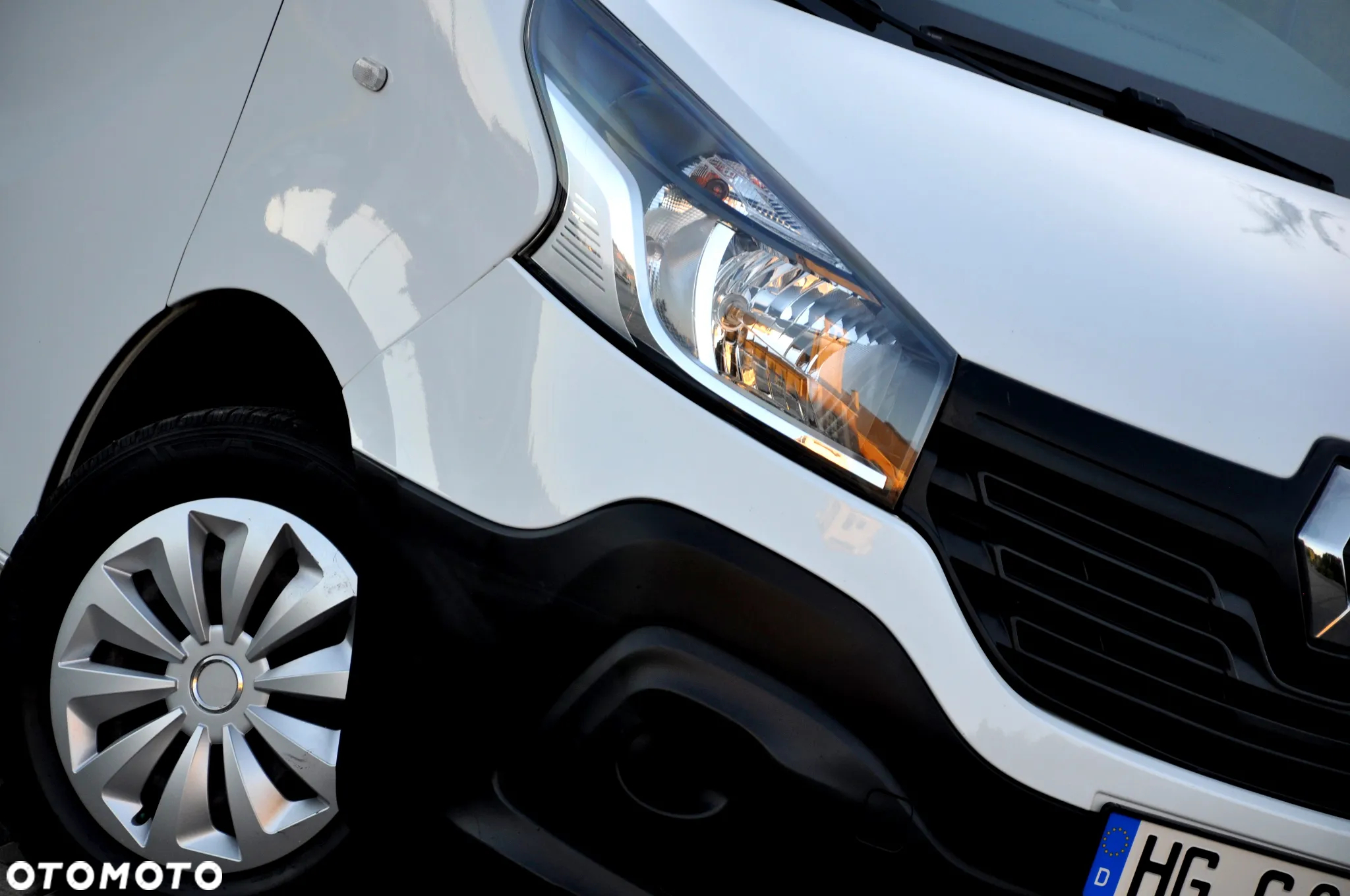 Renault Trafic Long - 6