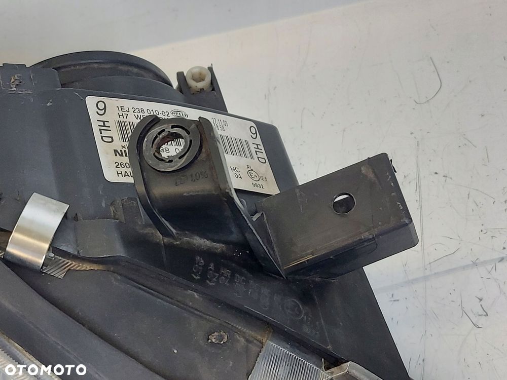 NISSAN PRIMERA P12 01- LAMPA PRAWA PRZÓD HELLA EUR - 4
