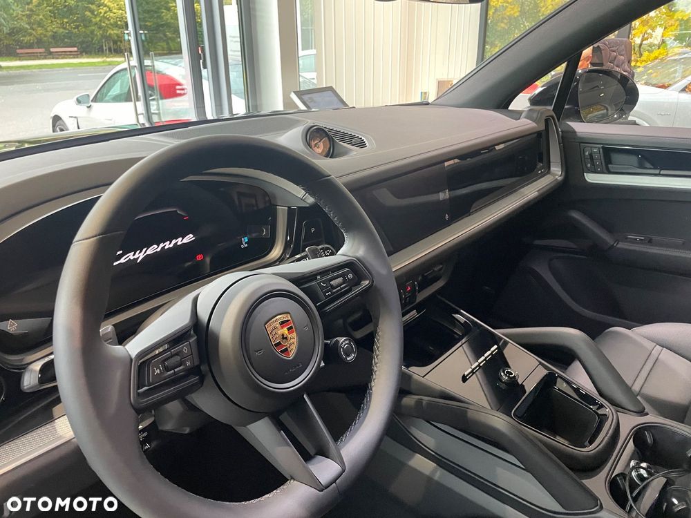 Porsche Cayenne - 15