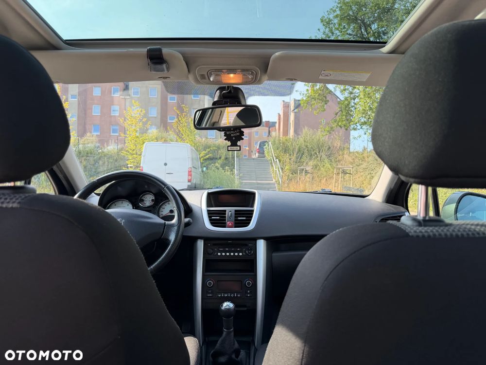 Peugeot 207 1.6 HDi Trendy - 28