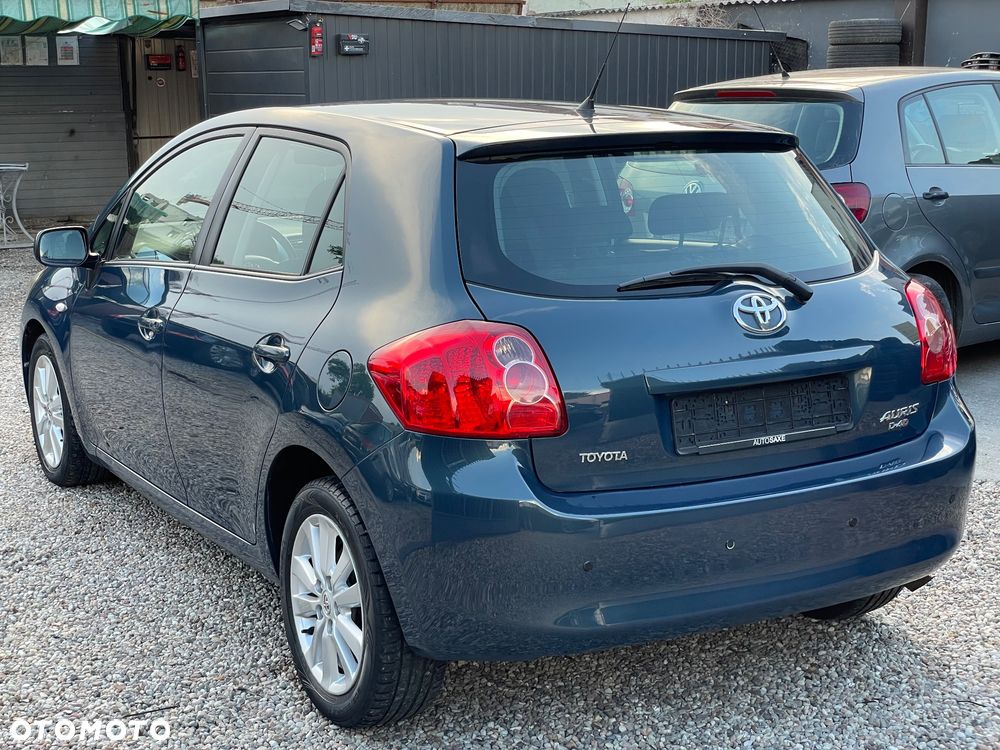 Toyota Auris 2.0 D-4D - 6