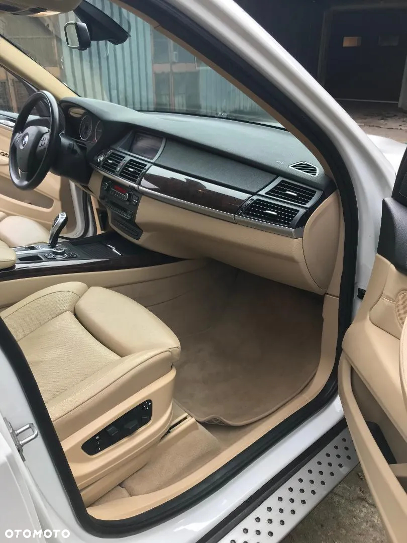 BMW X5 - 12