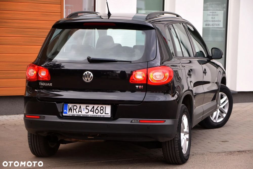 Volkswagen Tiguan - 12
