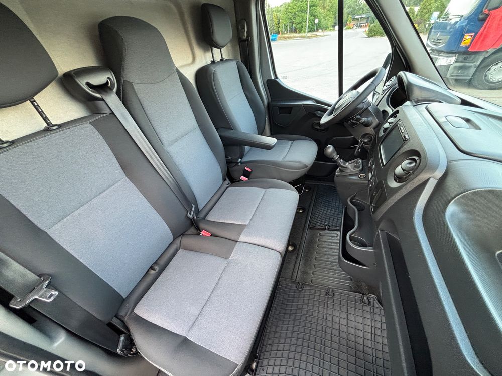 Renault Master - 22