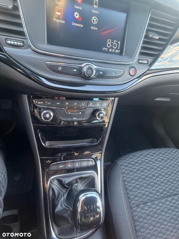 Opel Astra 1.4 T Dynamic - 22