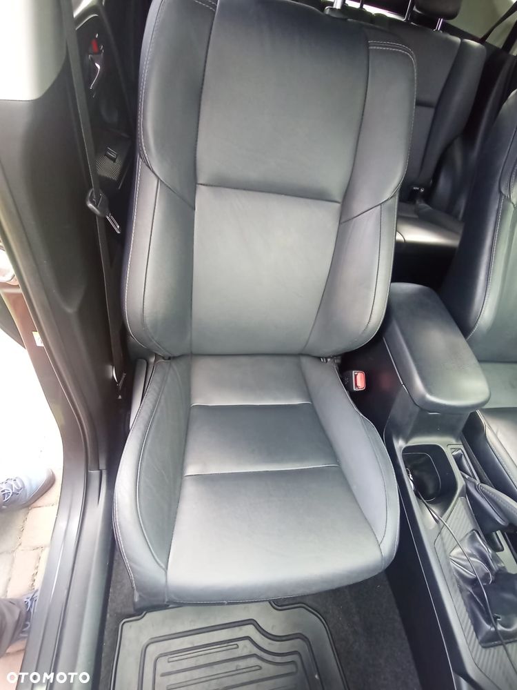 Toyota RAV4 2.0 D-4D Prestige - 20