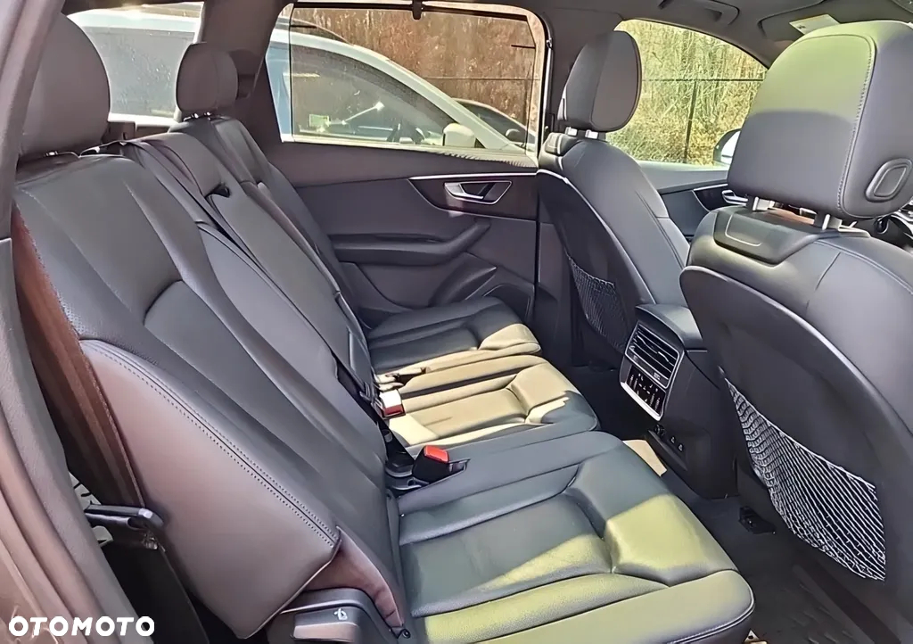 Audi Q7 55 TFSI quattro tiptronic S line - 10
