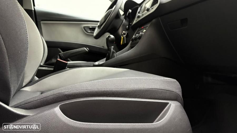 SEAT Leon ST 1.6 TDI S&S Reference - 18