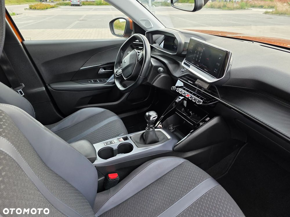Peugeot 2008 1.2 PureTech Active Pack S&S - 8