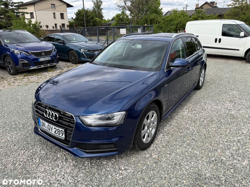Audi A4 Avant 1.8 TFSI quattro S line Sportpaket - 2