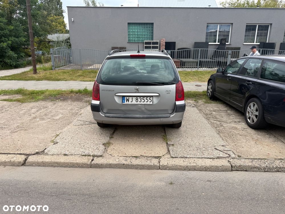 Peugeot 307 2.0 HDI XT Class - 4