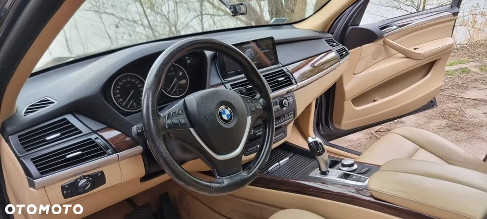 BMW X5 3.0d xDrive - 10