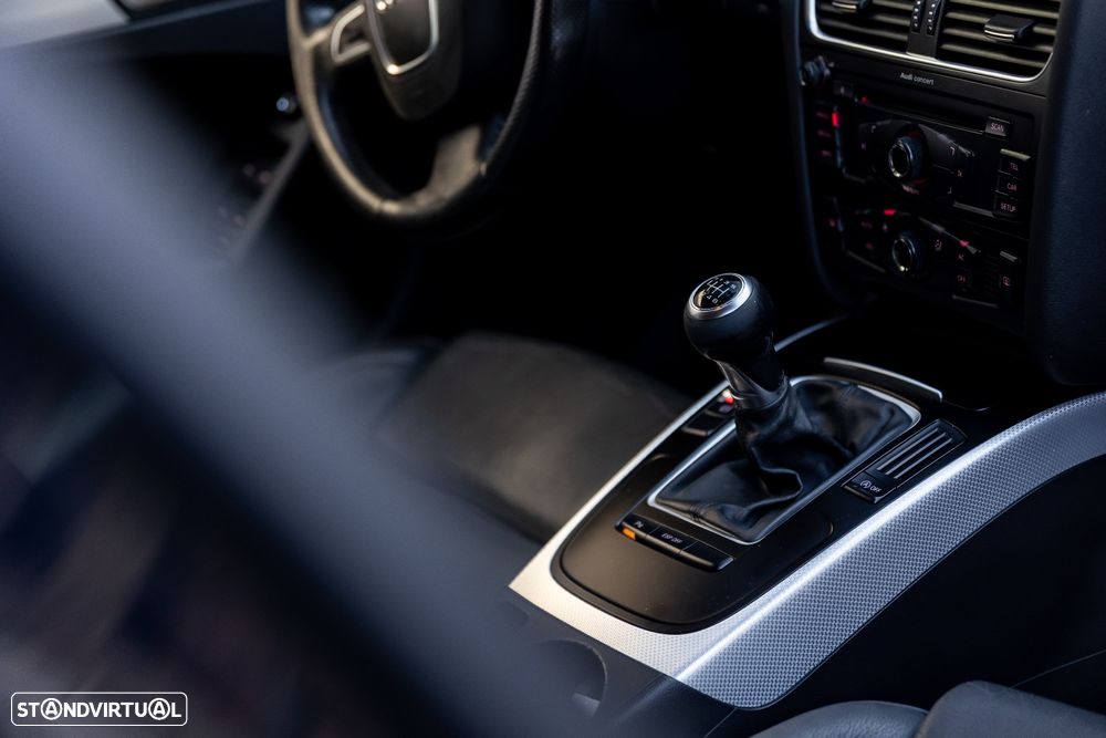 Audi A4 Avant 2.0 TDI - 24