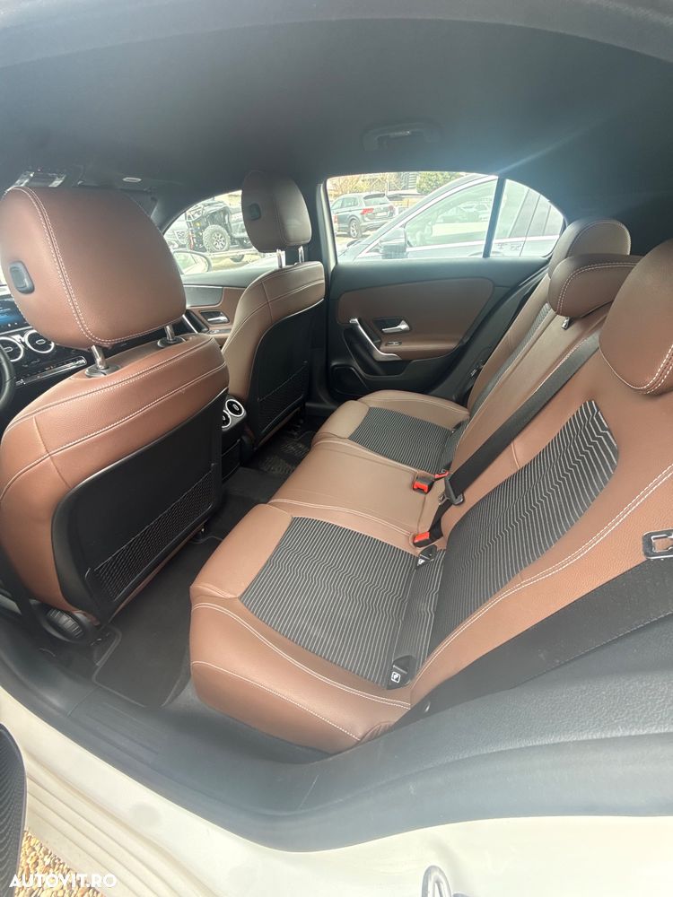 Mercedes-Benz A 180 d Sedan Aut. - 7