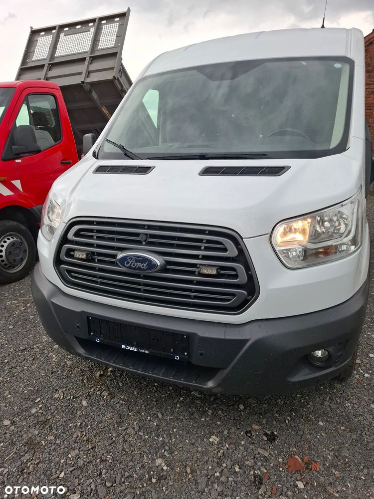 Ford Transit - 2