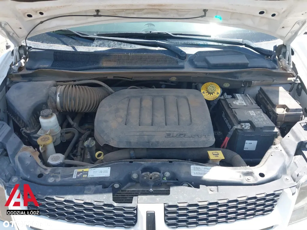 Dodge Grand Caravan 3.6 R/T - 11