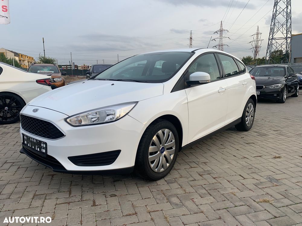Ford Focus 1.0 EcoBoost Trend - 10
