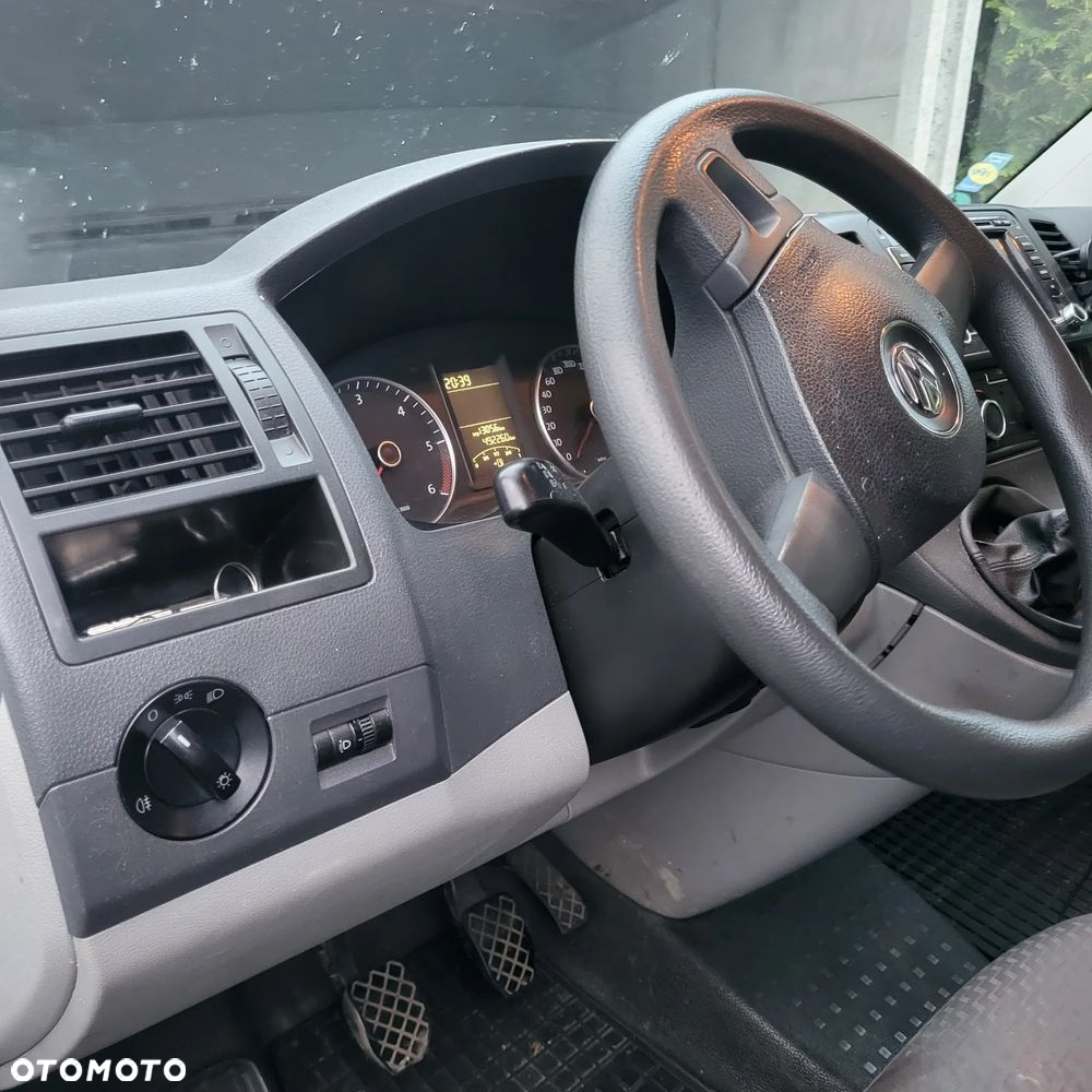 Volkswagen Transporter T6 TDI L2H1 - 11