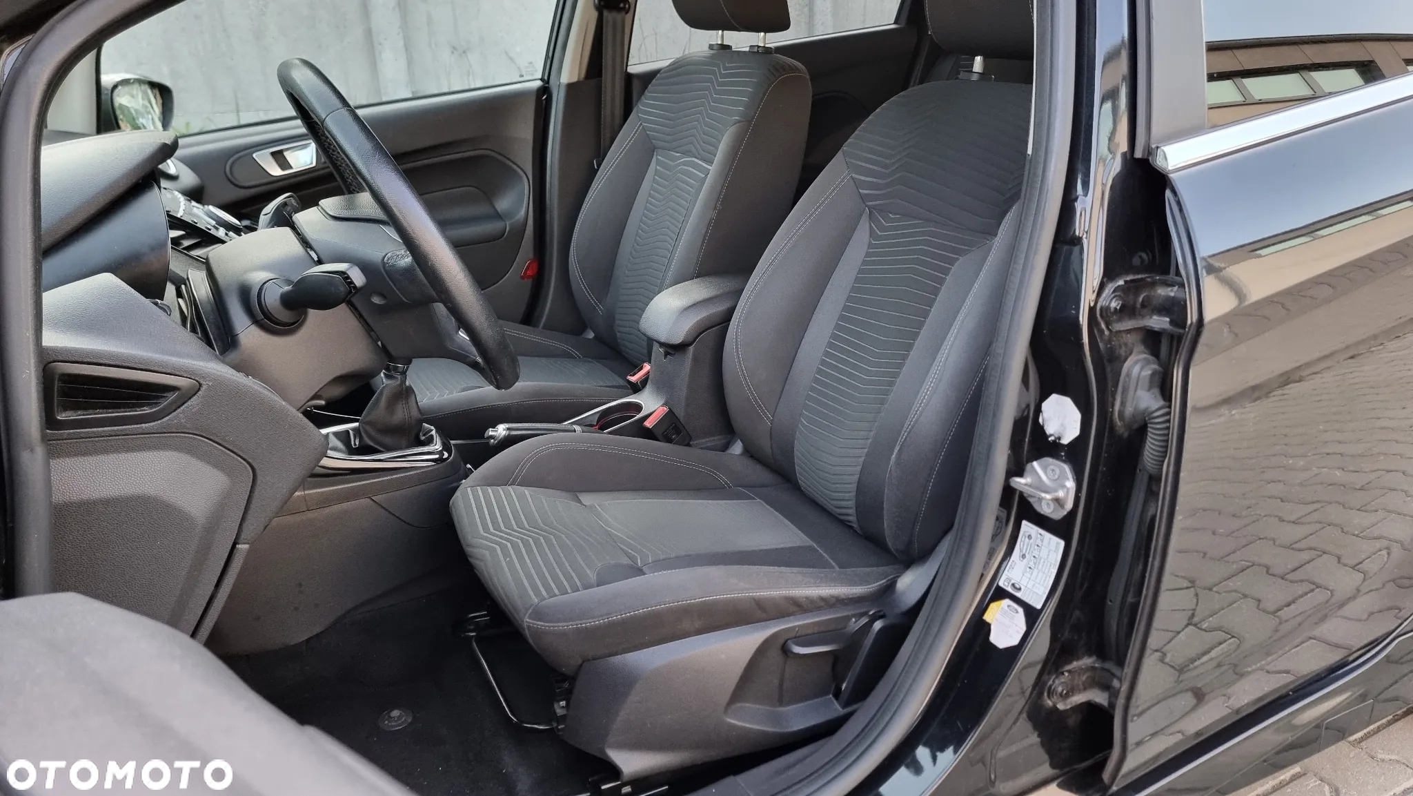 Ford Fiesta 1.6 TDCi Titanium - 26