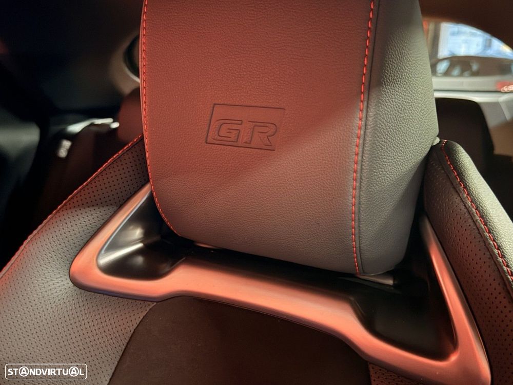 Toyota C-HR 2.0 HDF Plug-in GR Sport Premiere Edition - 21