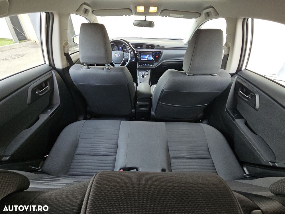 Toyota Auris - 20