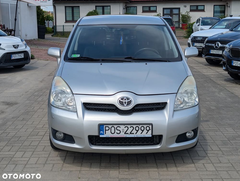Toyota Corolla Verso 2.2 D-4D Sol + 7os - 2