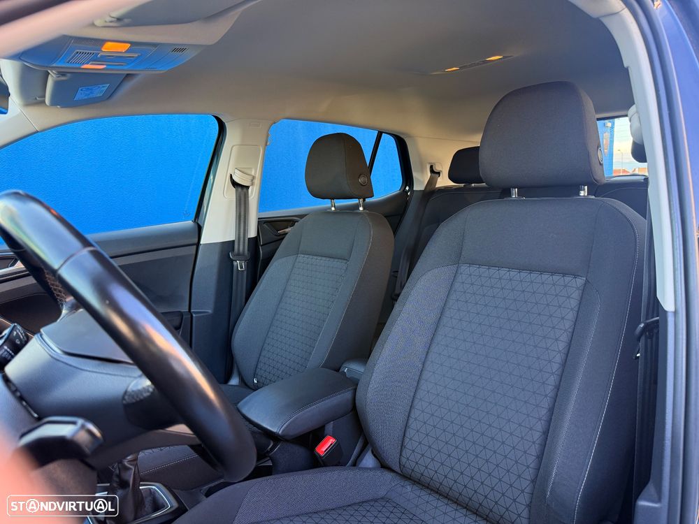 VW T-Cross 1.0 TSI BlackStyle - 8