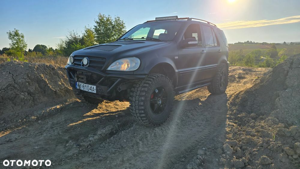 Mercedes-Benz ML 430