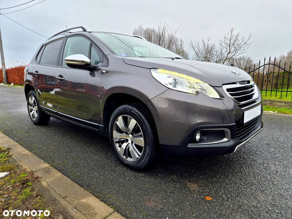 Peugeot 2008 PureTech 82 Style - 14