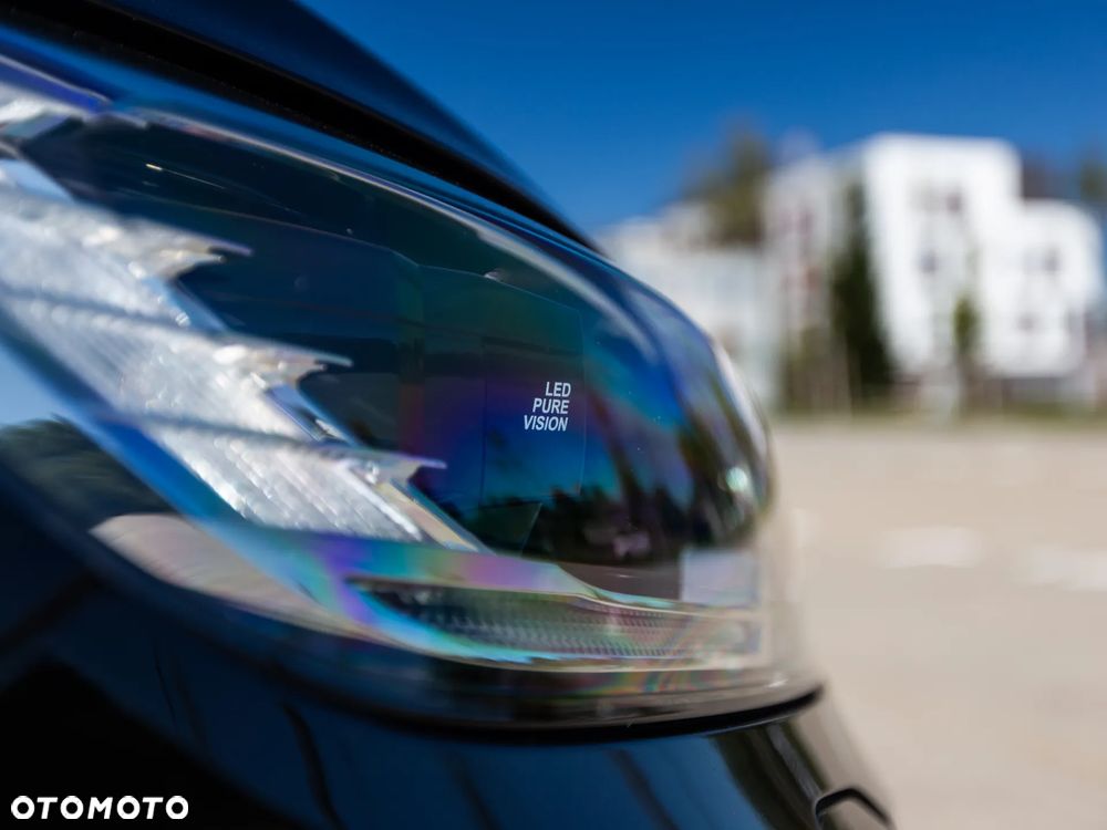 Renault Scenic TCe 160 GPF BLACK EDITION - 9
