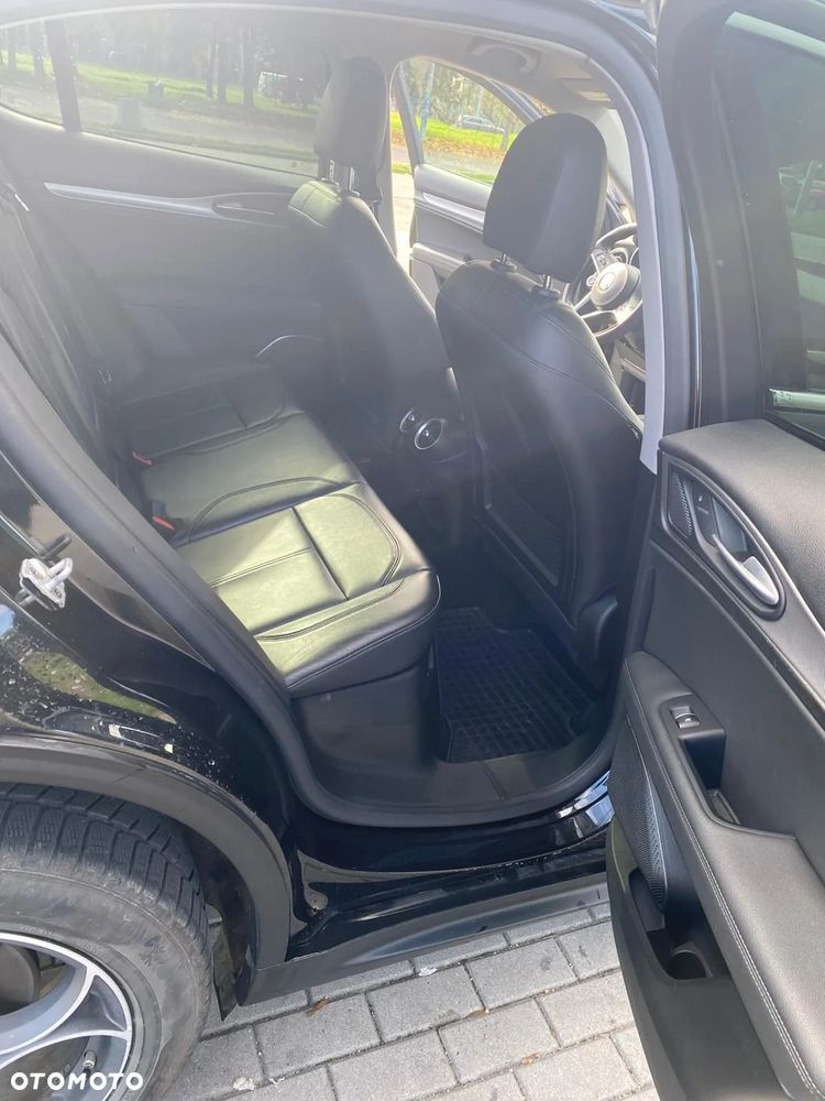 Alfa Romeo Stelvio 2.0 Turbo 16V AT8-Q4 Super - 9