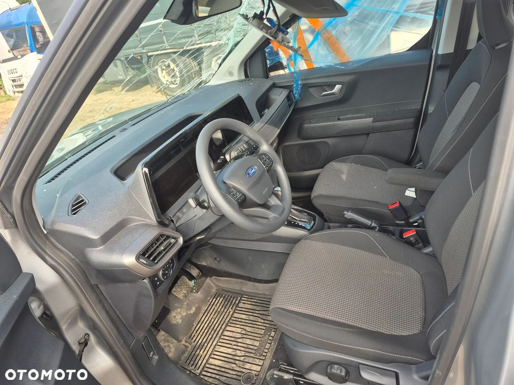 Ford Tourneo Courier 1.0 EcoBoost Active - 6