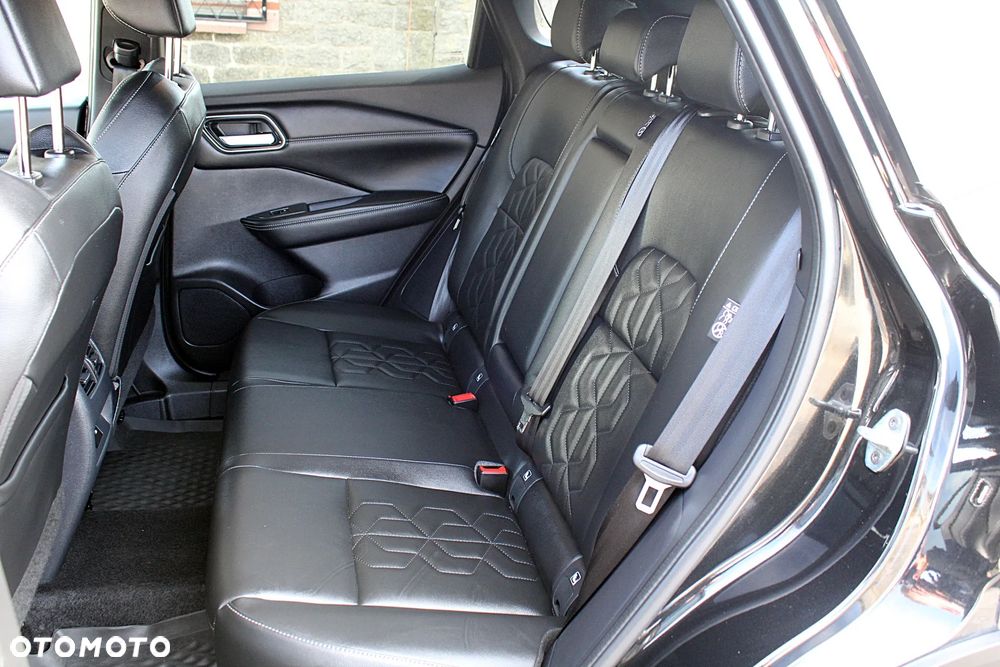 Nissan Qashqai 1.3 DIG-T Tekna DCT - 30