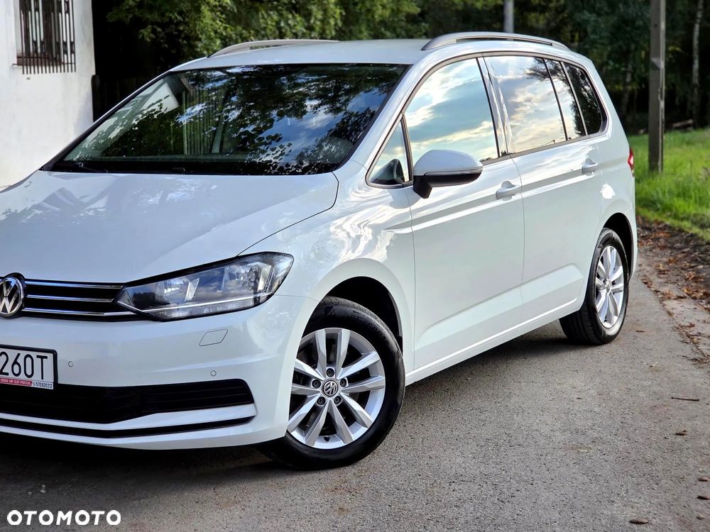 Volkswagen Touran 2.0 TDI BMT Comfortline - 24