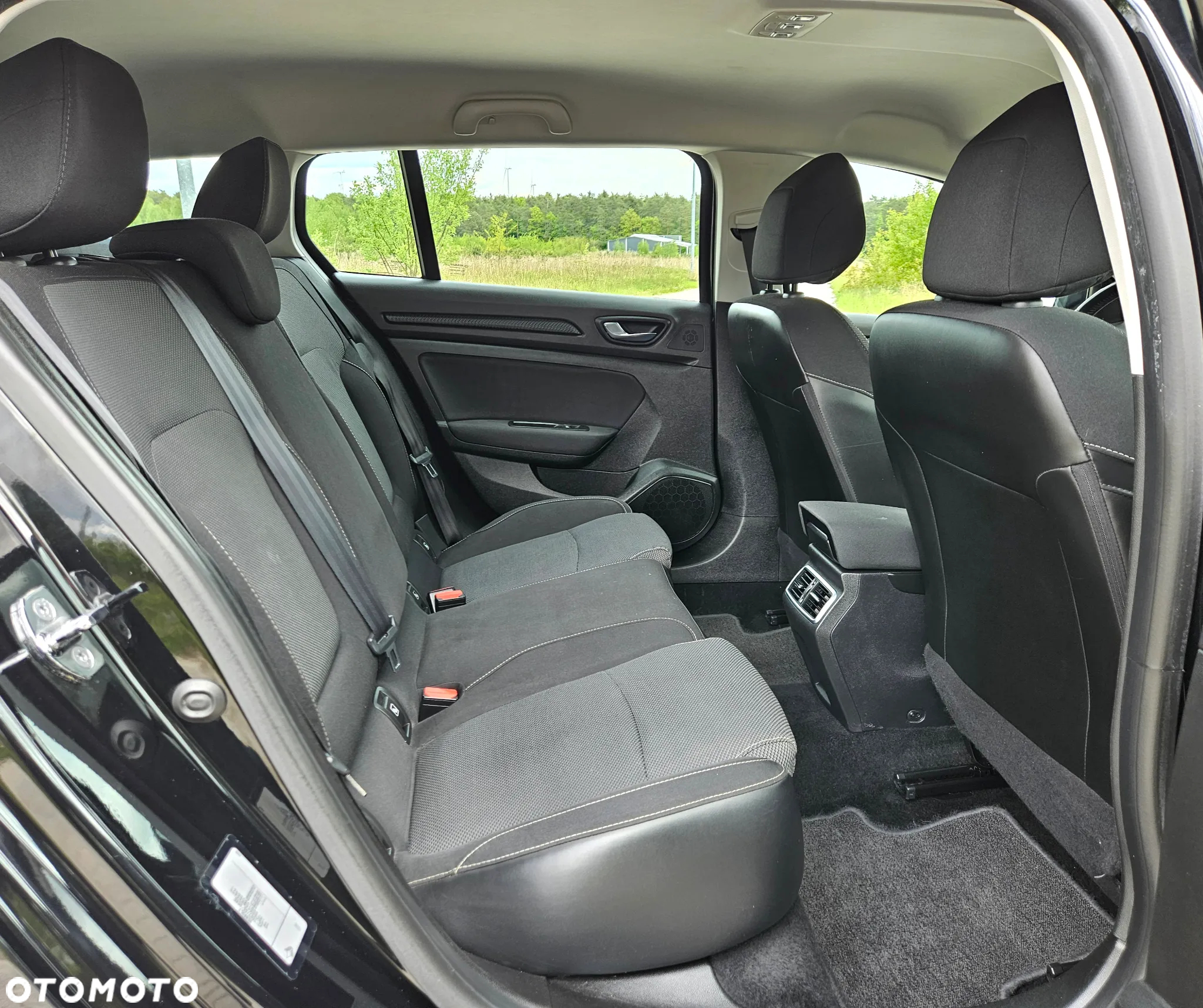 Renault Megane Grandtour ENERGY TCe 130 INTENS - 22