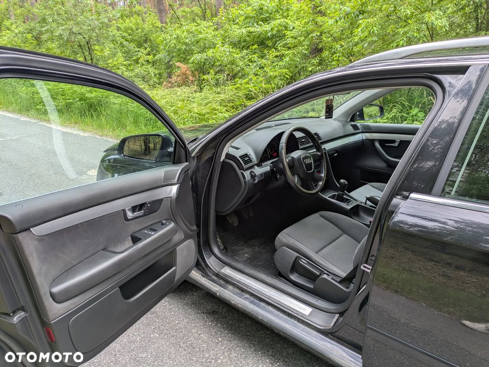 Audi A4 Avant 2.0 TDI DPF - 10