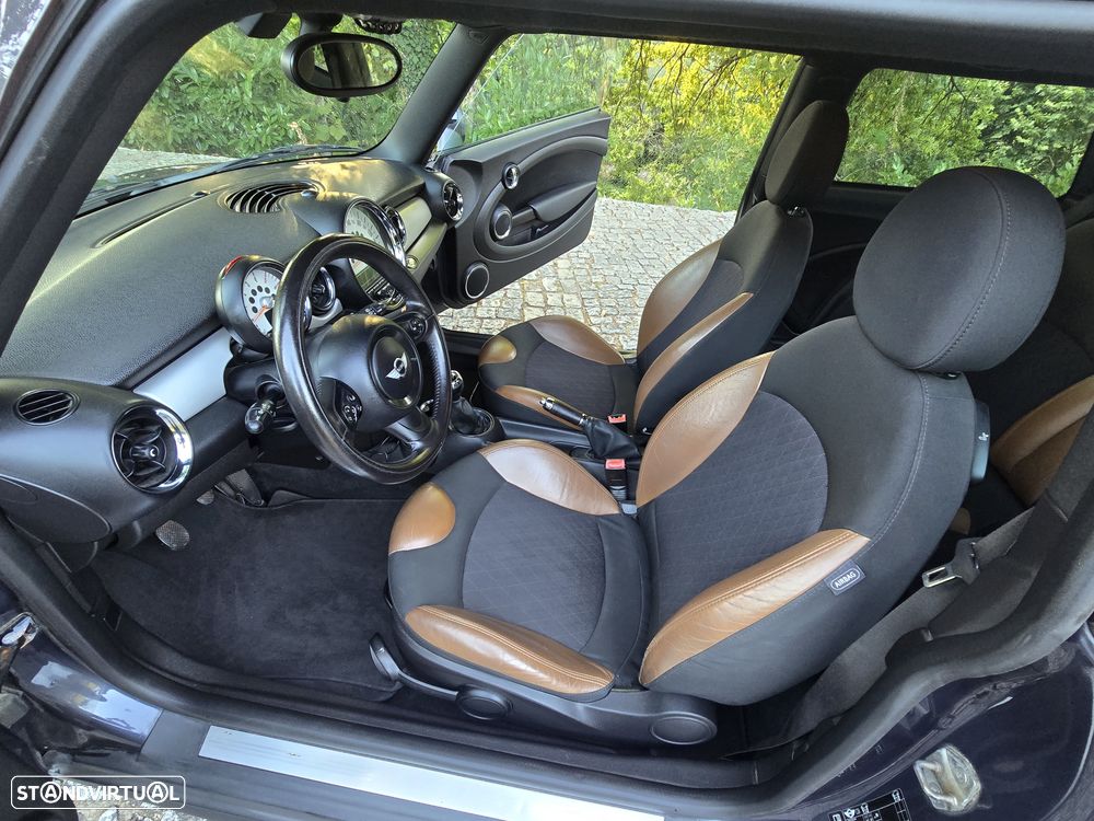 MINI 3 Portas Cooper D - 14