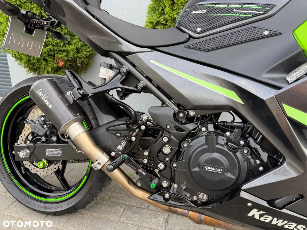 Kawasaki Ninja 400 - 23