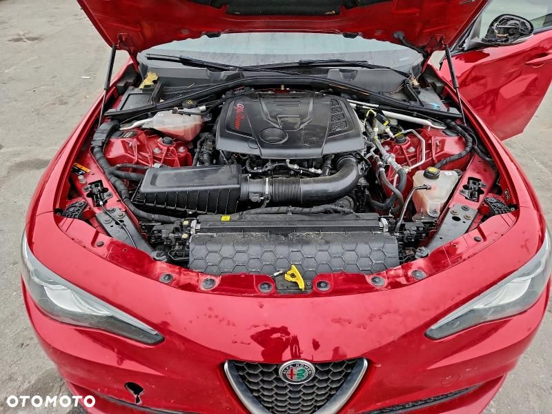 Alfa Romeo Giulia - 12