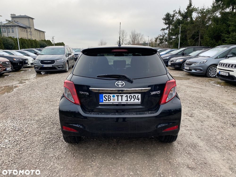 Toyota Yaris 1.33 Prestige - 5