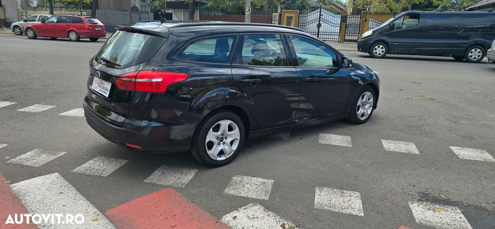 Ford Focus 1.6 TDCI DPF Trend - 6