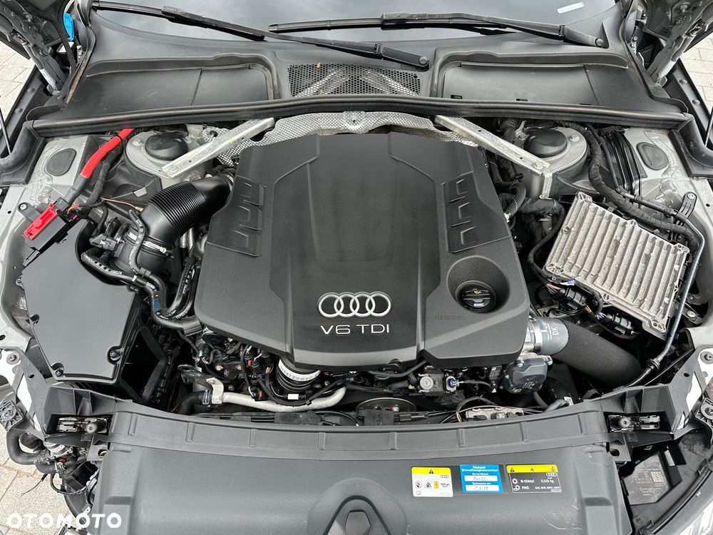 Audi A4 Avant 45 TDI quattro tiptronic edition one - 26
