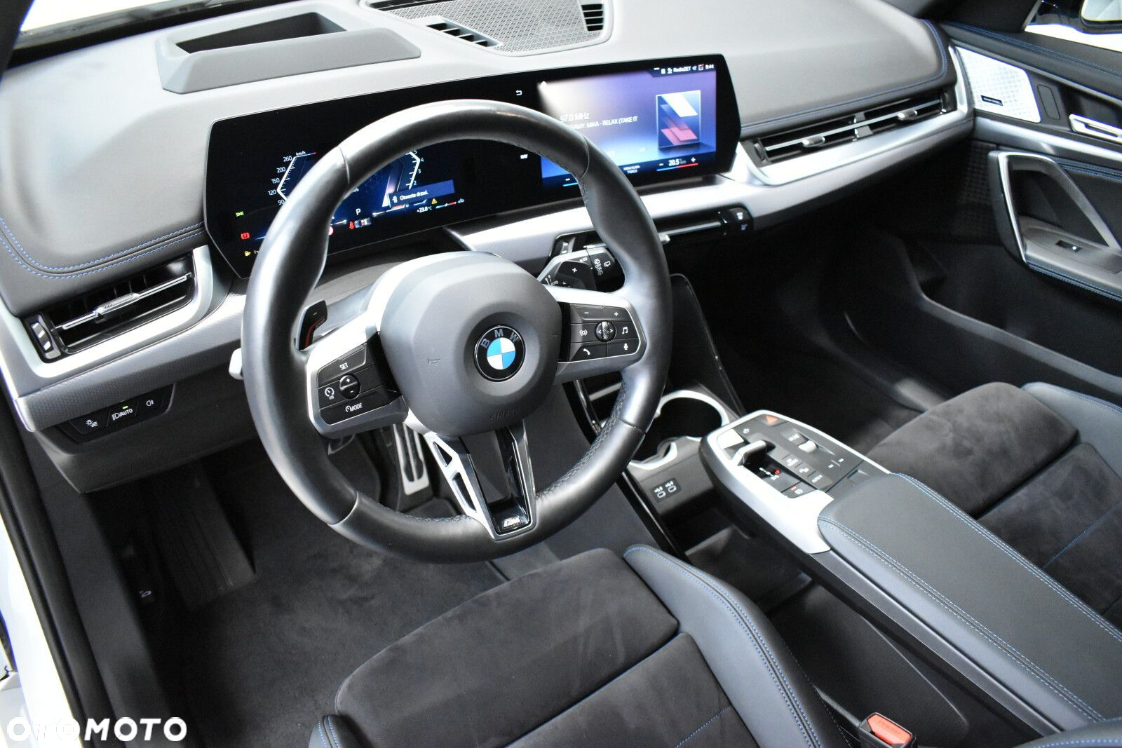 BMW X1 - 4