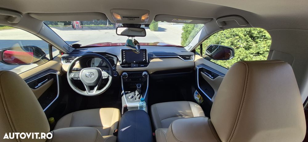 Toyota RAV4 2.5 VVT-iE 4x4 Luxury Plus - 10