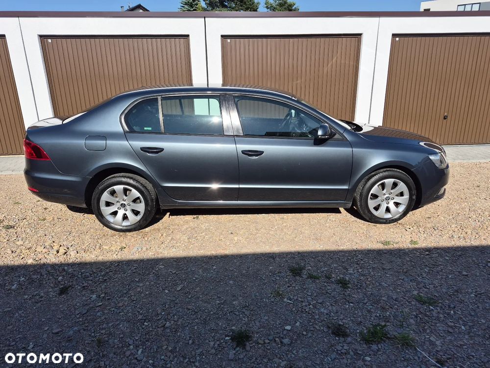 Skoda Superb 1.6 TDI Active - 1
