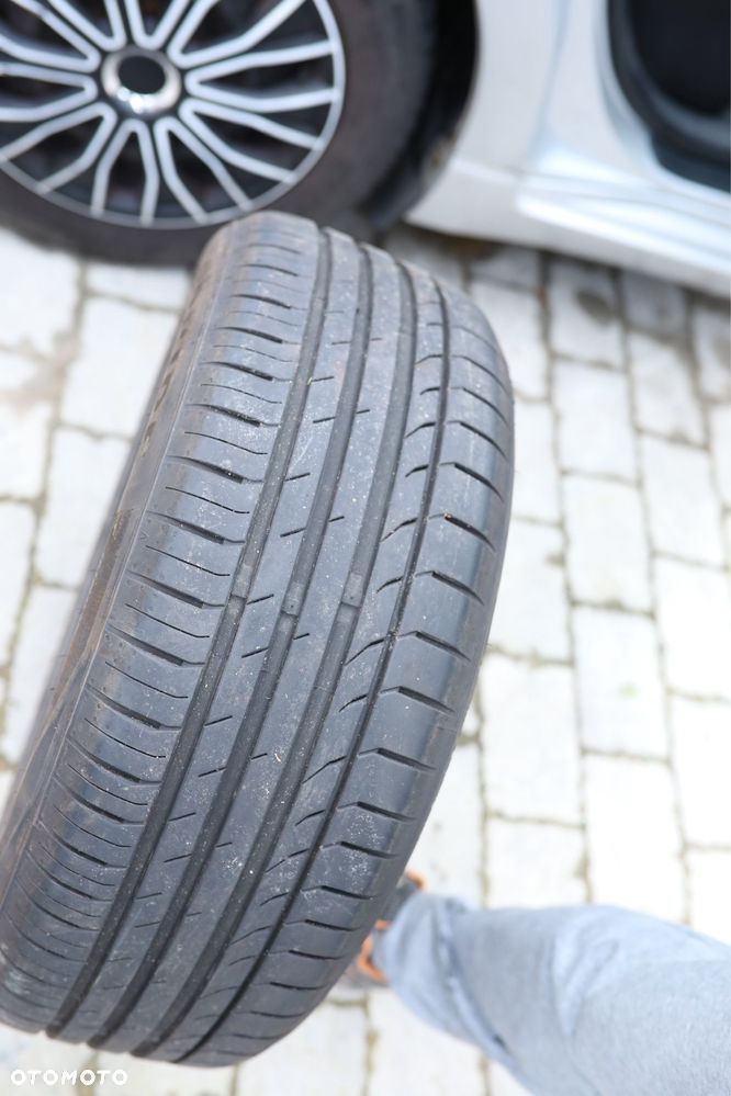 Toyota Avensis 2.0 D-4D - 9