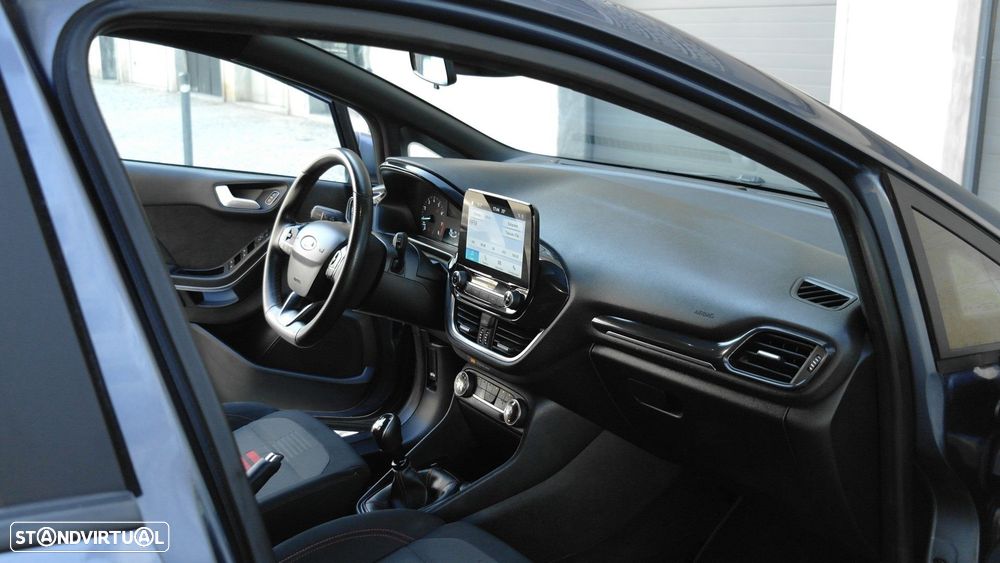 Ford Fiesta 1.0 EcoBoost ST-Line - 26