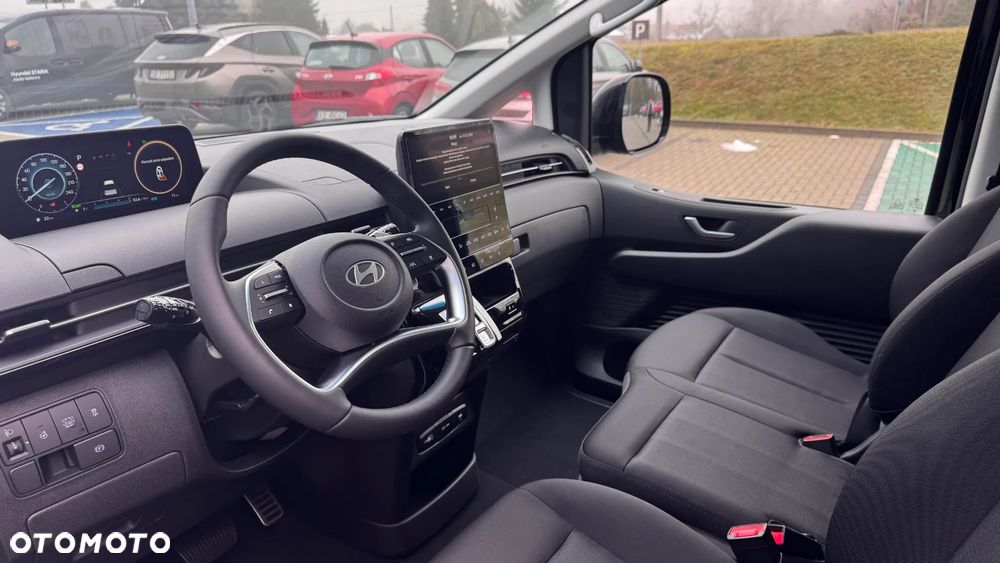 Hyundai Staria 1.6 T-GDI HEV Smart Business - 8