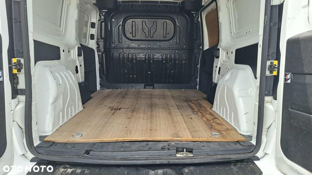 Fiat DOBLO 1.6 - 10