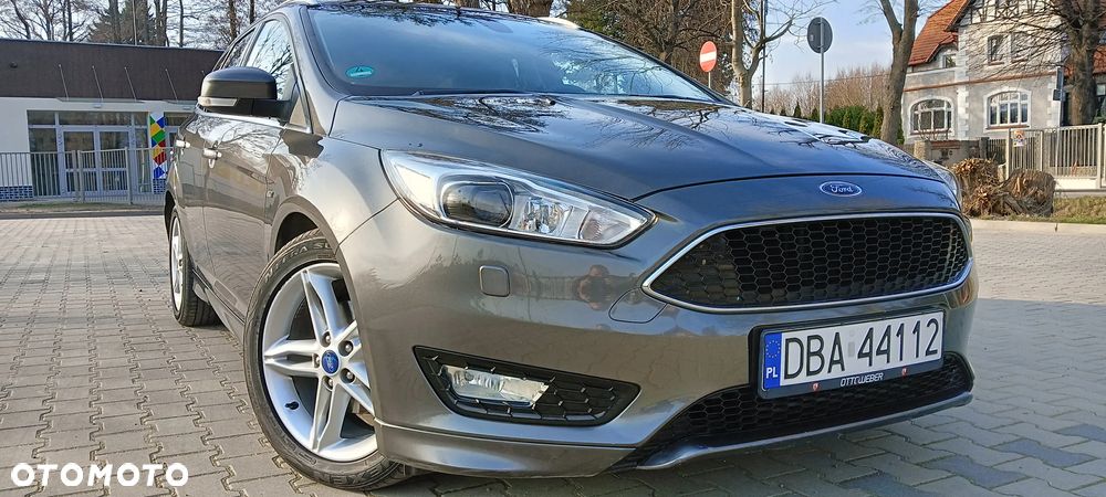 Ford Focus 1.5 TDCi DPF Start-Stopp-System ST-Line - 1